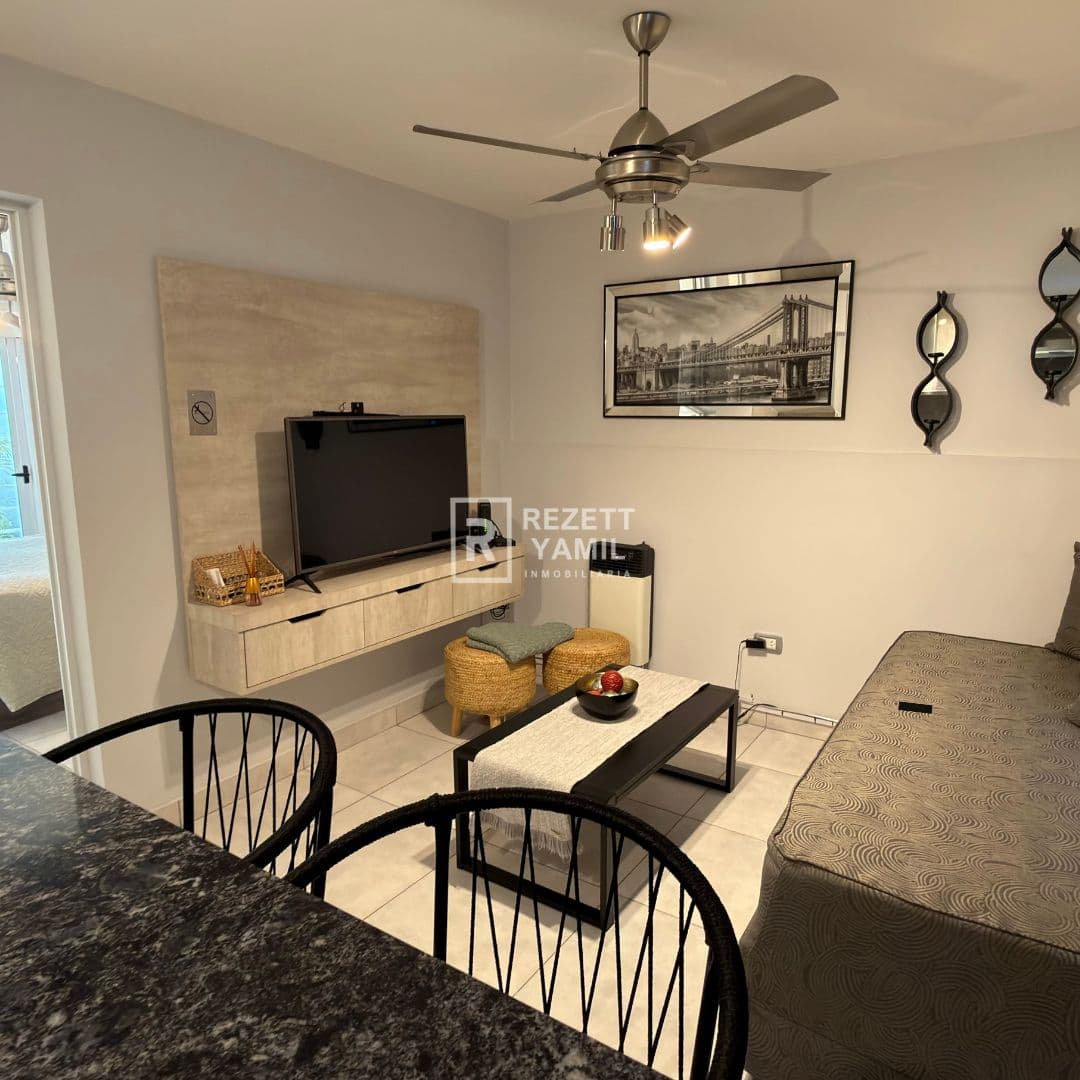 Venta de casa interna - Amueblada - foto 1