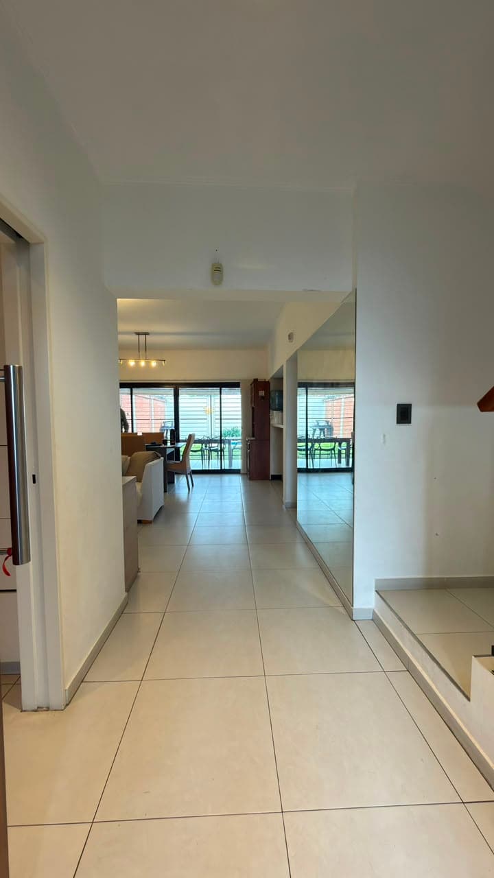VENTA - Casa zona norte - foto 2