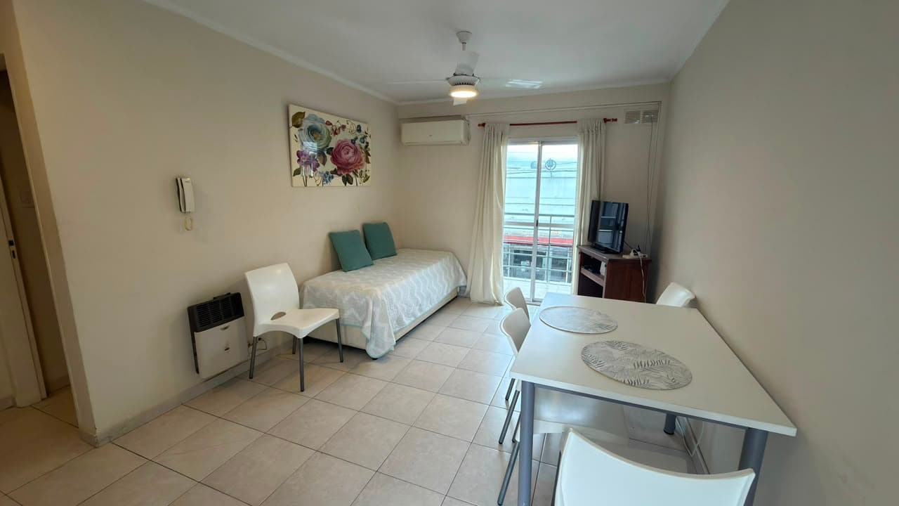 VENTA - Departamento amueblado - foto 1