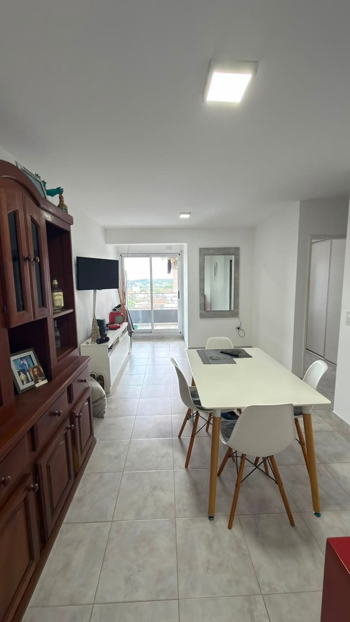VENTA - Departamento calle Catamarca - foto 2