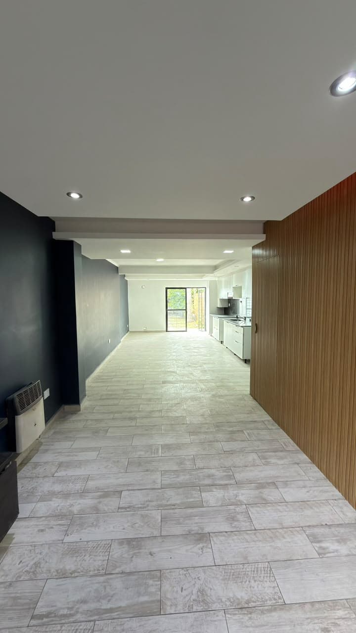 Venta de Duplex - Barrio Medico - foto 2